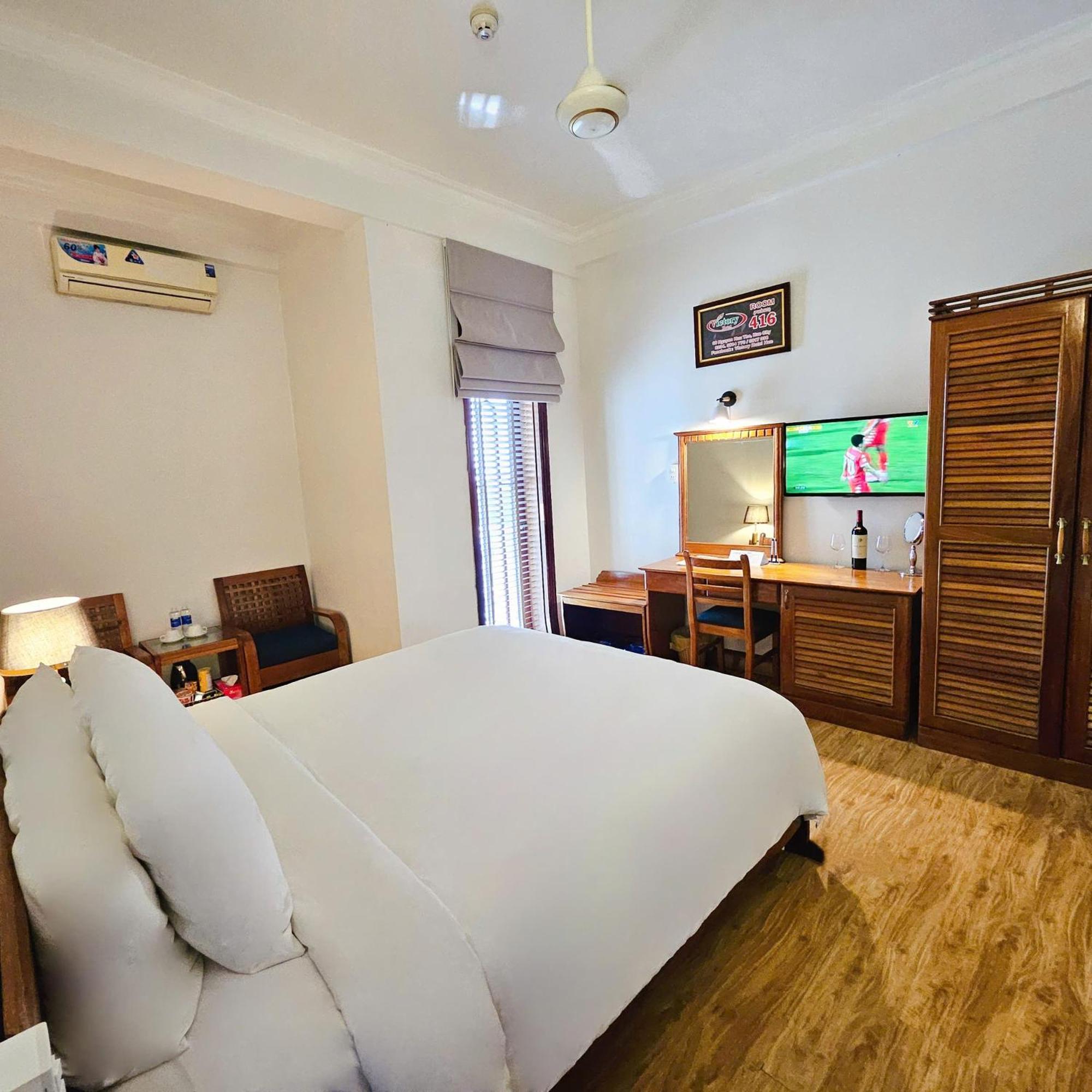 Victory Hotel Hue Buitenkant foto
