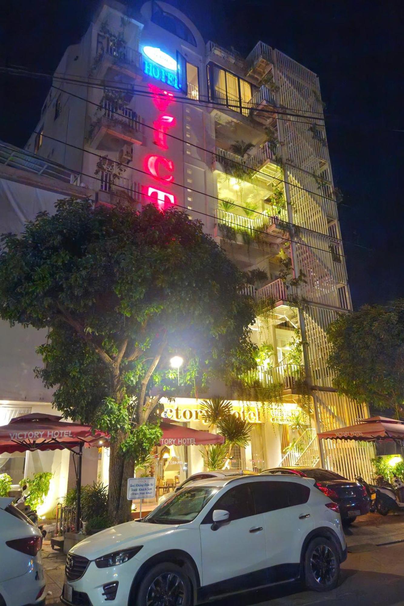 Victory Hotel Hue Buitenkant foto