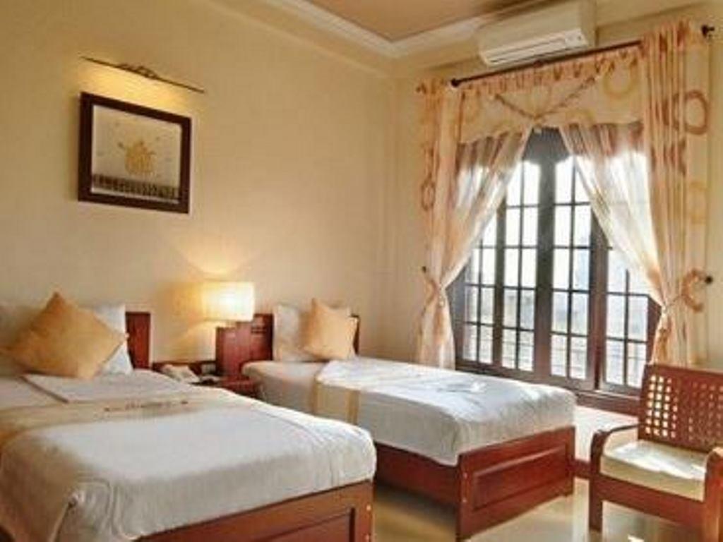 Victory Hotel Hue Buitenkant foto