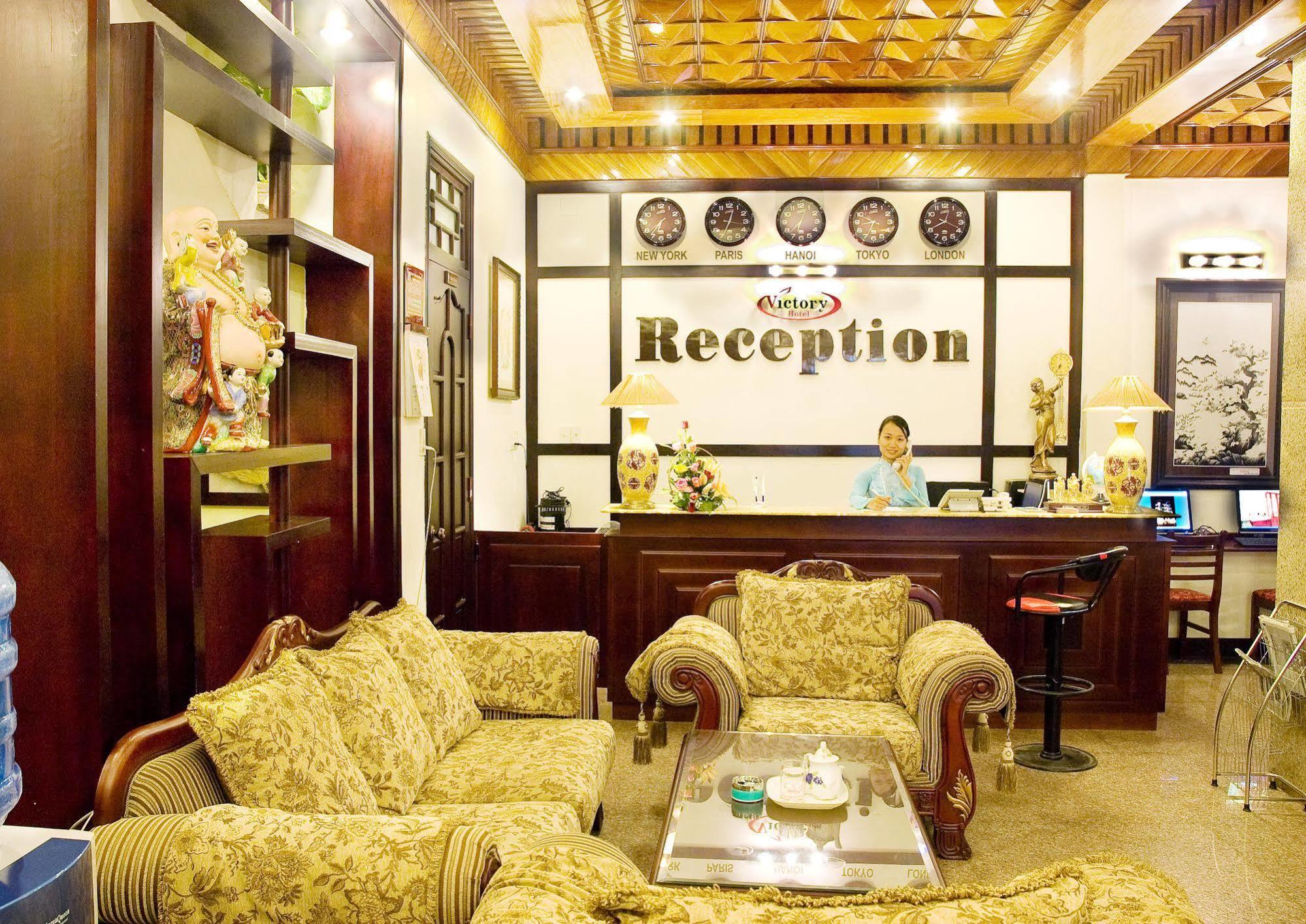 Victory Hotel Hue Buitenkant foto